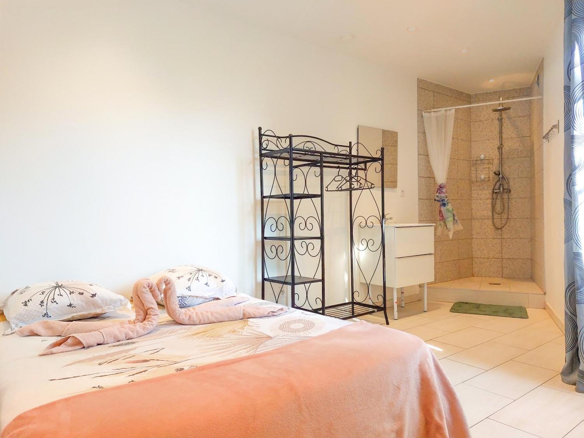 Charmant Appartement Pres Du Marche, Gare Et Port A 5Mn Toulon Exterior foto
